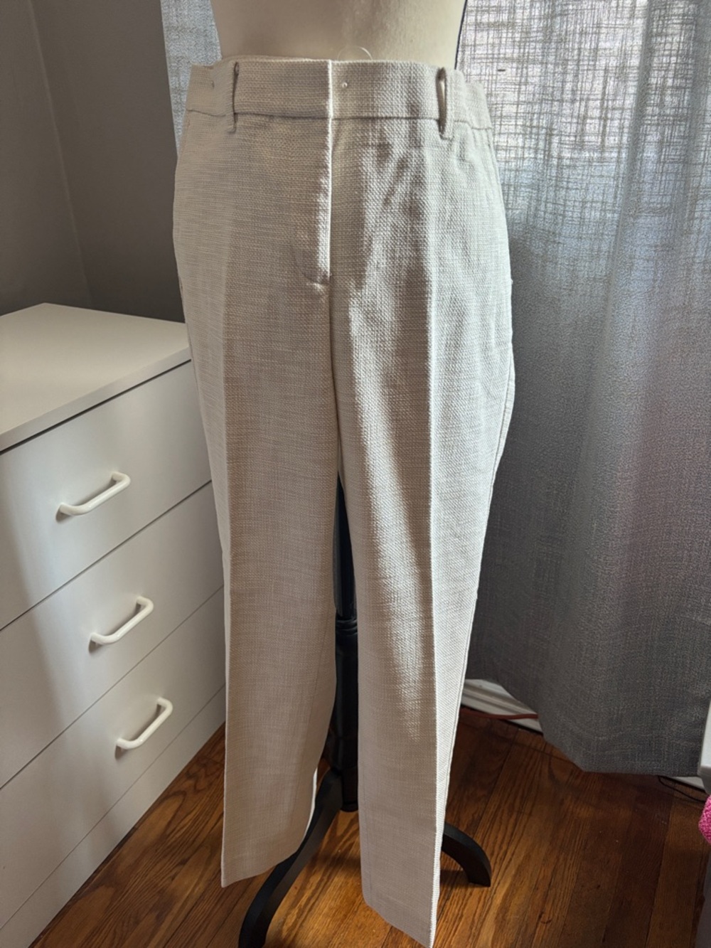 Women’s Mid rise Cream Dress Pants
